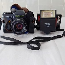 ZENIT 12XS HELIOS 44M-7 con flash supplementare VIVITAR 1900 anni '80 URSS