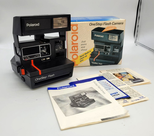 Polaroid 600 plus - polaroid,