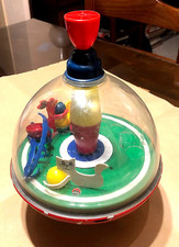 VINTAGE TOYS ANTICA TROTTOLA IN LATTA  E PLEXIGLASS ANNI 60/70 GIOCATTOLI