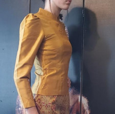 Camicetta tradizionale