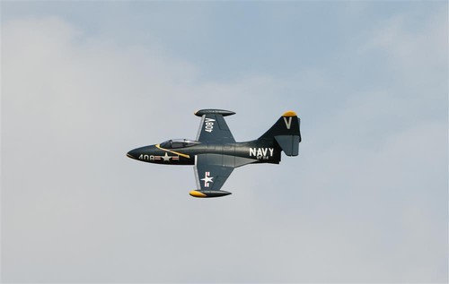 Freewing f9f panther epo - panther, 700mm