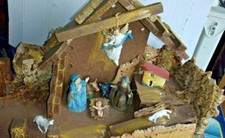 VECCHIO PRESEPE ARTIGIANALE