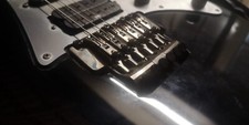 Ibanez RG350EX  usata nera con ponte tremolo 