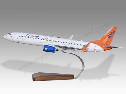 Boeing 737 800 sunwing - 737-800,