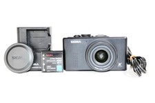 Fotocamera digitale compatta