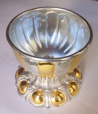 Pisside bassa a forma di