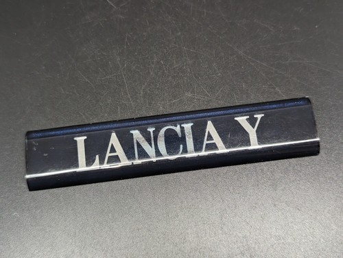 Lancia ypsilon logo - logo, sx