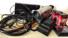 videocamera a cassette parasonic con cassette e cavi