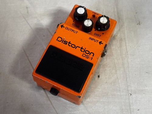 Boss distortion black - boss,