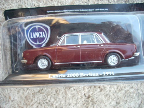 Die cast lancia 2000 berlina - 2000,