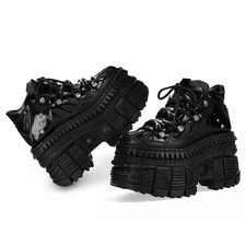 Stivali da uomo in metallo