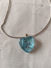 Collana Colore Argento A Forma Di Cuore In Semi Vetro Con Gattino 0199