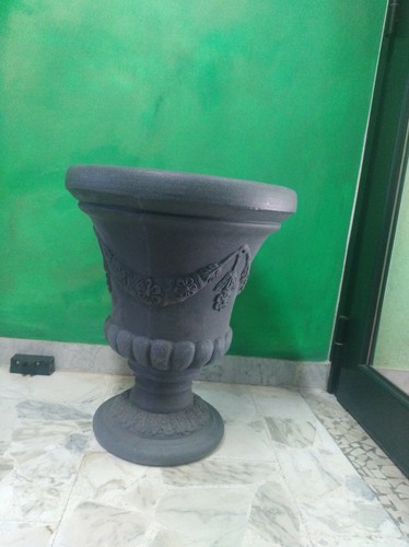 Vaso grigio pianta plastica - vaso,