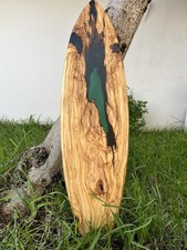 Tagliere in legno di Ulivo e resina Epossidica 75x21x2,5