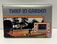 CONSOLE THIEF IN THE GARDEN