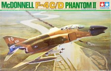 TAMIYA 60305 1:32 F-4 C/D