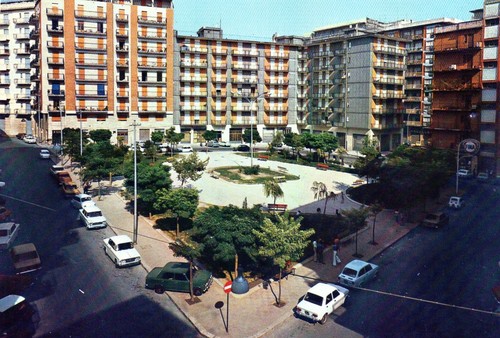 Taranto piazzale medaglie - taranto,