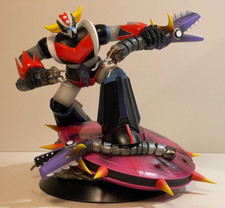 STATUA UFO ROBOT GOLDRAKE IL