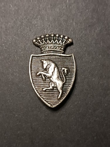 Distintivo scudo toro - distintivo,
