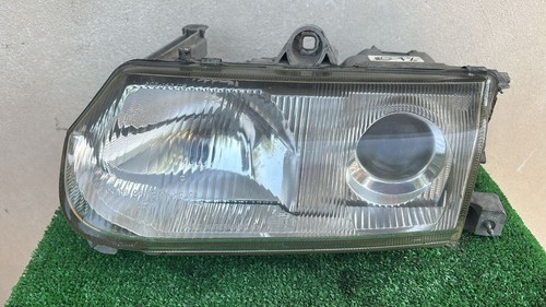 Faro anteriore sinistro alfa - sinistro,