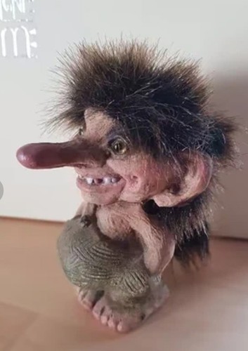 Troll nyform vintage 18 - vintage,
