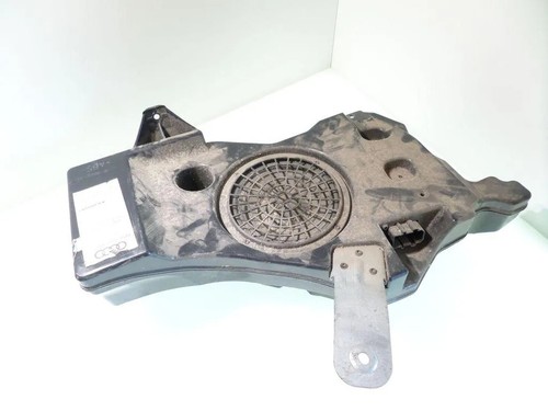 Audi 8p1 subwoofer - audi,