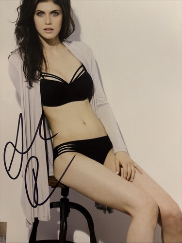 Alexandra daddario baywatch - alexandra, /