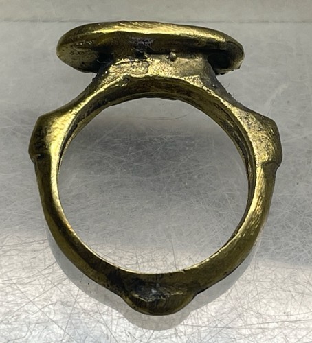 Anello antico stile romano - , in