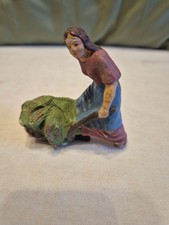 presepe marca ? donna con
