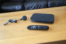 Sky Q mini EM150 -