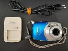 Canon Powershot D10 waterproof 10m/33 ft. - Ottime Condizioni con Caricabatterie