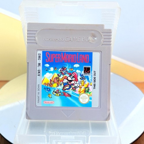 Cartuccia videogioco vintage