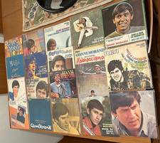Lotto 19 dischi 45 giri GIANNI MORANDI in condizioni perfette con custodia!