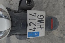 portamatrículas PIAGGIO