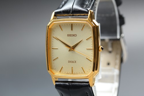 Quasi come nuovo orologio - [quasi, nuovo]