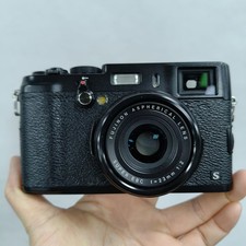 Fujifilm X100S 16.3MP Black