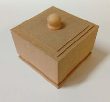 Scatola con Coperchio In Legno