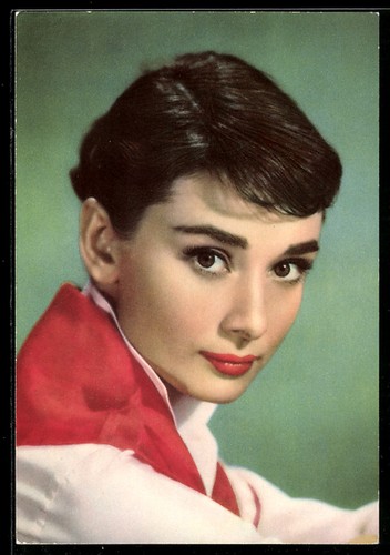 Attrice audrey hepburn - audrey,