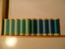 10 SPOLETTE FILO GUTERMANN 100% Poliestere 100 mt TONALITA' VERDE ACQUA TURCHES