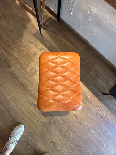 Sgabello pelle capra - sgabello,