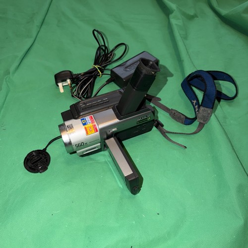 Sony handycam ccd trv78e hi8 - handycam,