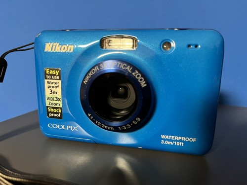 Nikon digital camera - camera, coolpix
