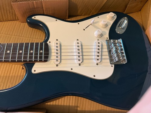 Squier fender bullet - fender,
