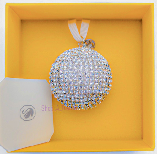 Nuovo con confezione regalo