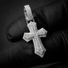 Ciondolo croce uomo moissanite