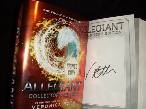 Veronica roth signed allegiant - roth,