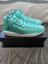 Sneakers Nike Jordan Reveal