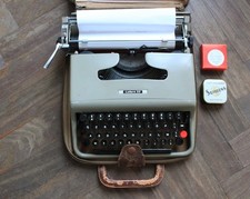 Olivetti lettera 22- Macchina