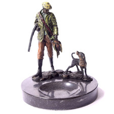 Statua in bronzo cacciatore