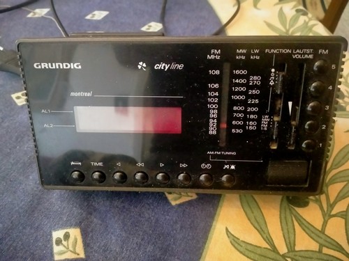 Grundig vintage radio - ,